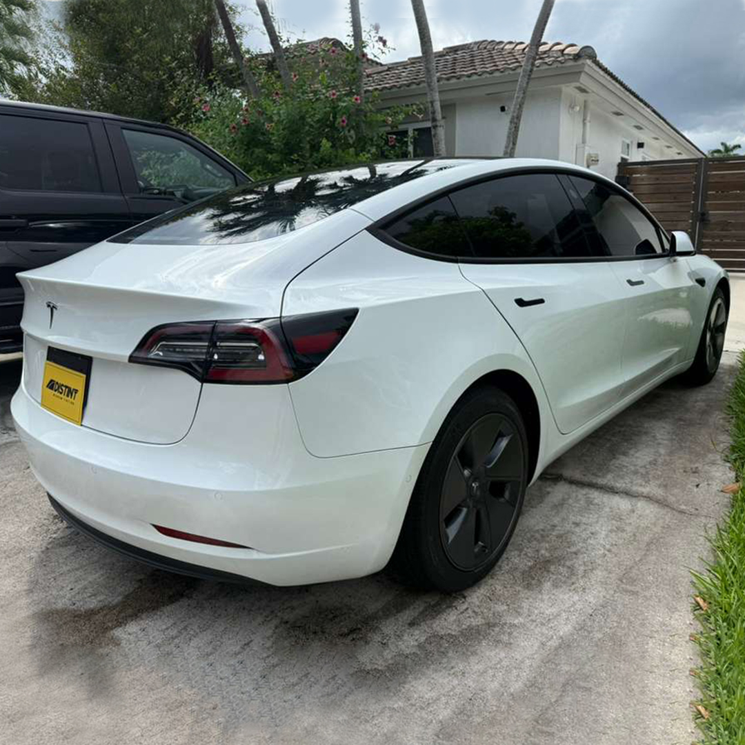 TESLA_03_03_www.distintwindowtinting.com